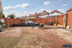 Greenmoor Road, Nuneaton, CV10 7EP