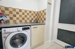 Axminster Close, Horeston Grange, Nuneaton, CV11 6YP