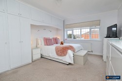 Axminster Close, Horeston Grange, Nuneaton, CV11 6YP