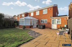 Axminster Close, Horeston Grange, Nuneaton, CV11 6YP