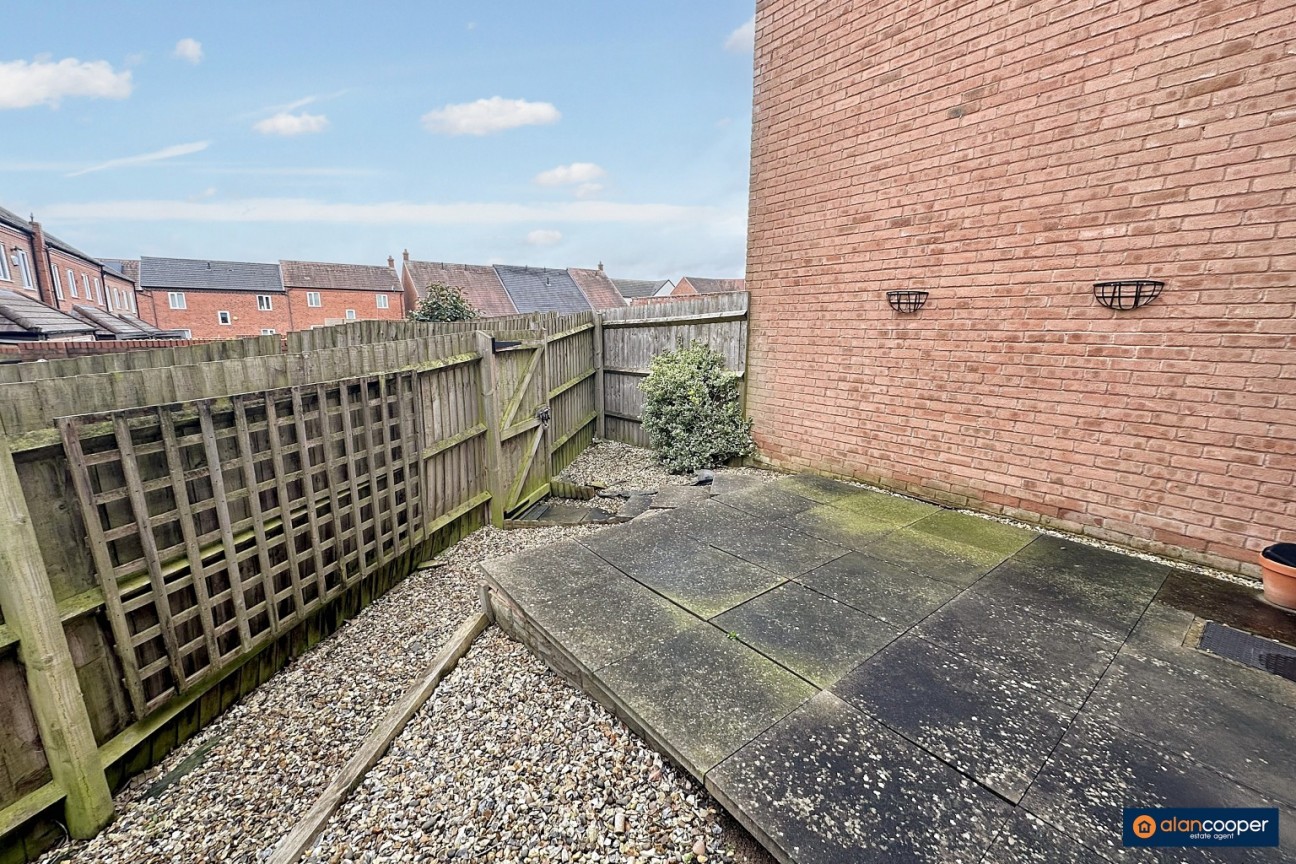 Copper Beech Road, Nuneaton, CV10 9FB