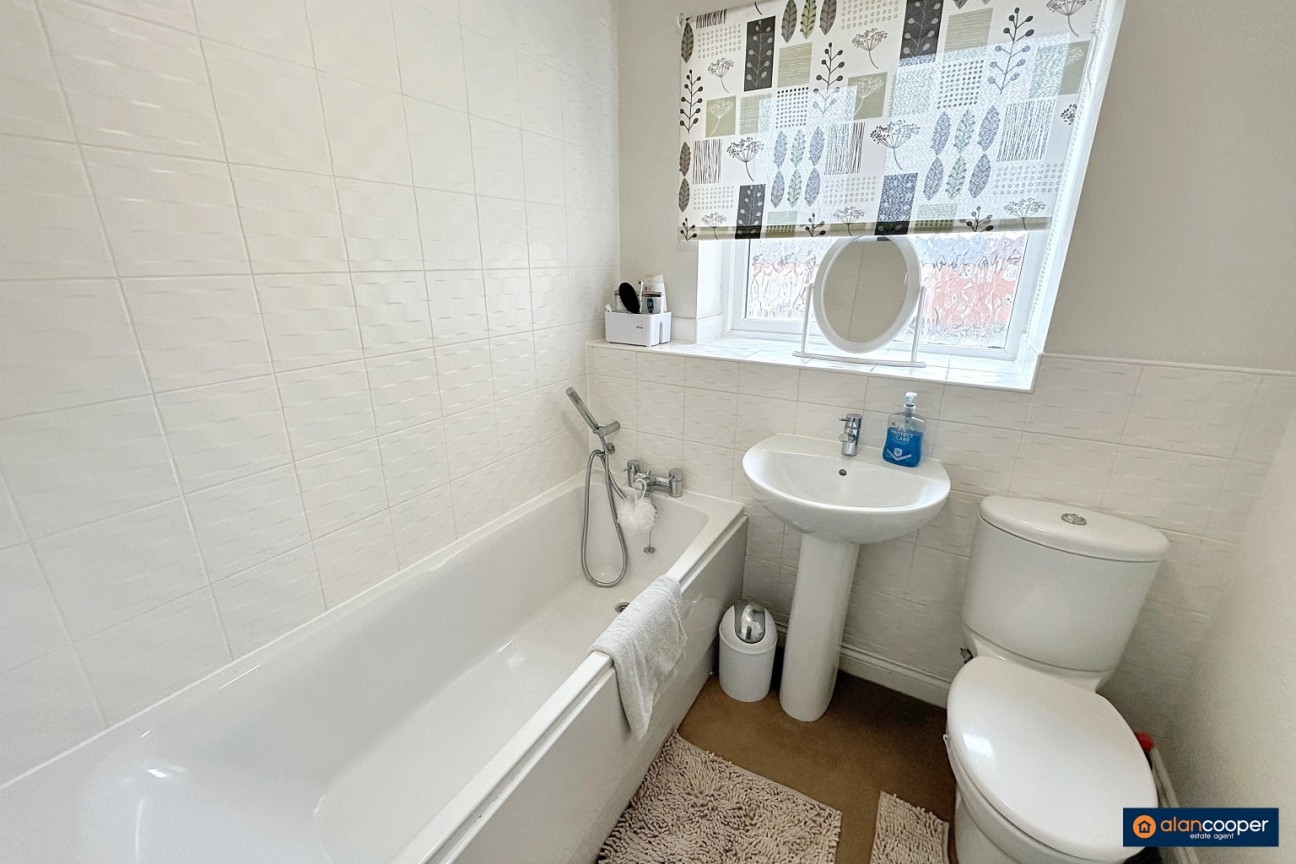 Copper Beech Road, Nuneaton, CV10 9FB