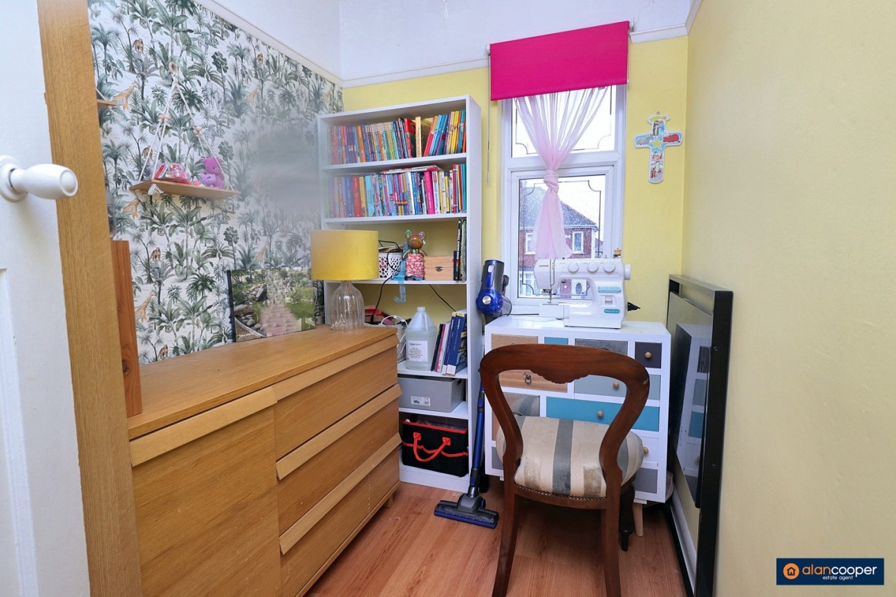 Olton Place, Nuneaton, CV11 5HH