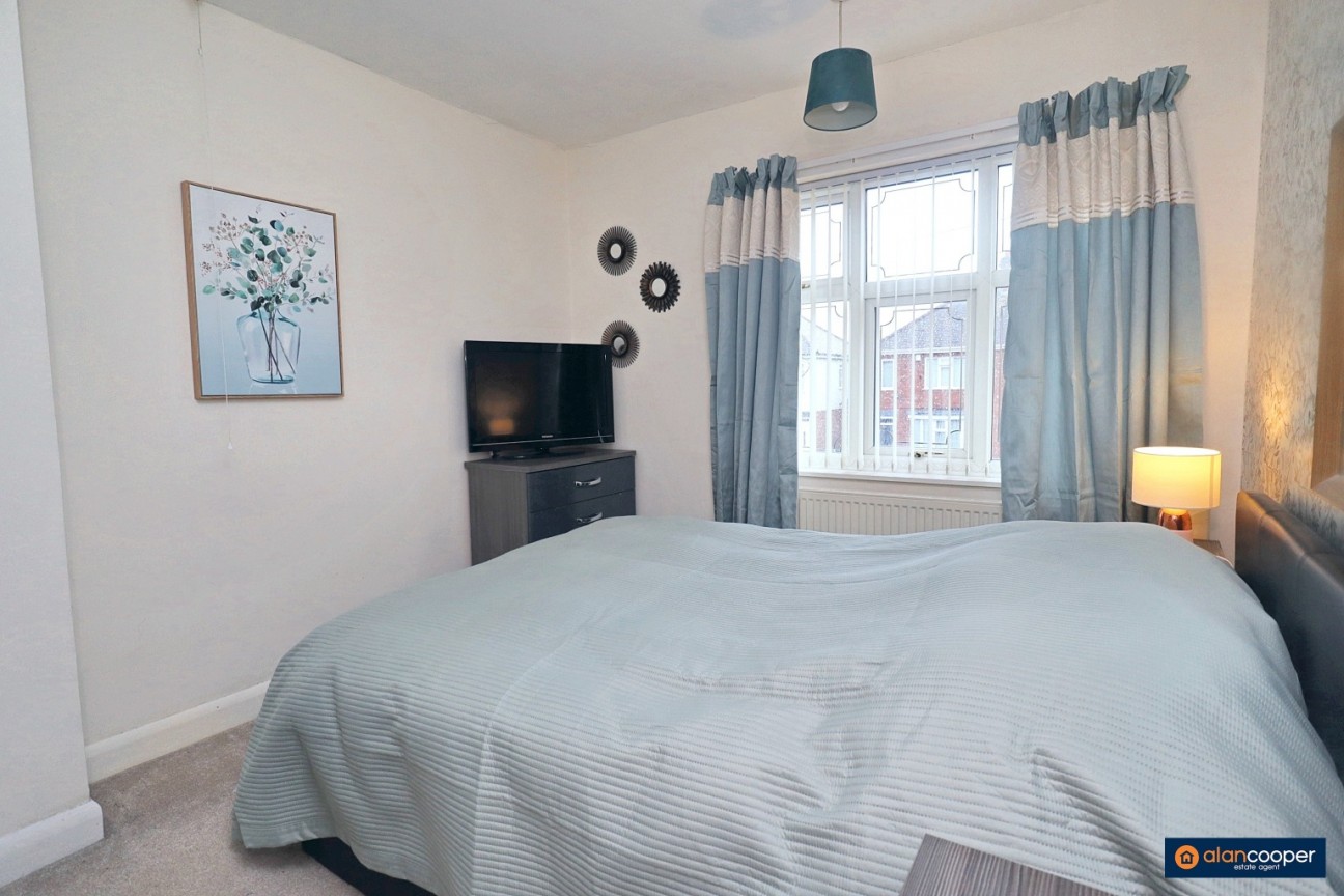 Olton Place, Nuneaton, CV11 5HH
