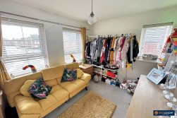 Dovecote Drive, St James Gate, Weddington, Nuneaton, CV10 0FZ