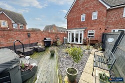 Dovecote Drive, St James Gate, Weddington, Nuneaton, CV10 0FZ