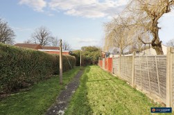 Green Lane, Nuneaton, CV10 9EQ