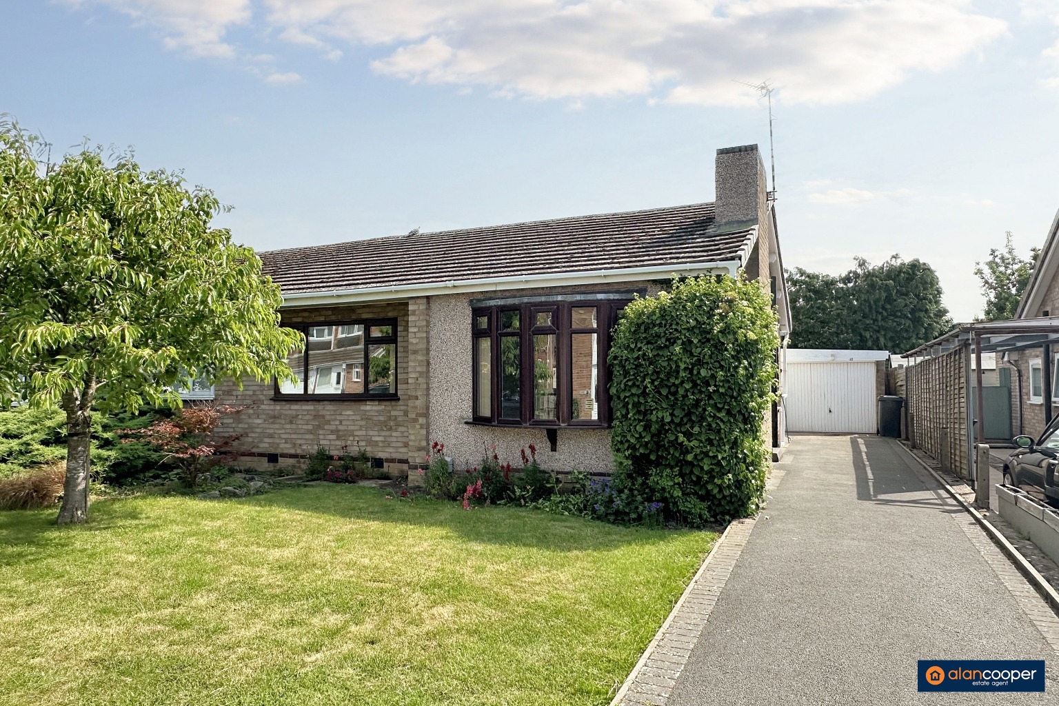 Tamar Road, Bulkington, CV12 9PU