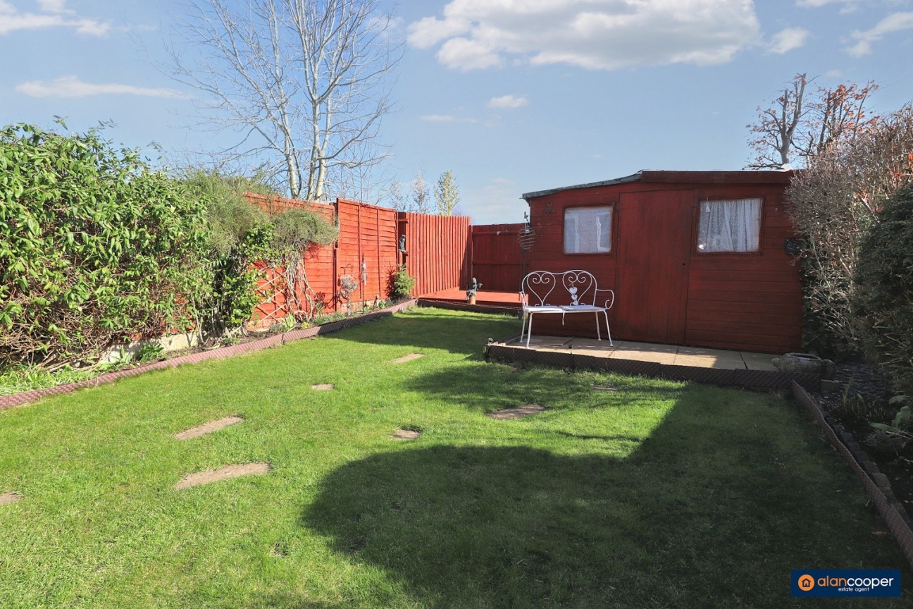 Westbury Road, Stockingford, Nuneaton, CV10 8HH