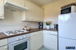Westbury Road, Stockingford, Nuneaton, CV10 8HH