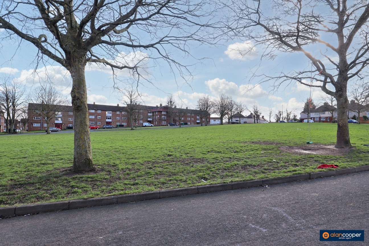 The Circle, Stockingford, Nuneaton, CV10 8AY