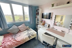 Ambleside Way, St Nicolas Park, Nuneaton, CV11 6AT