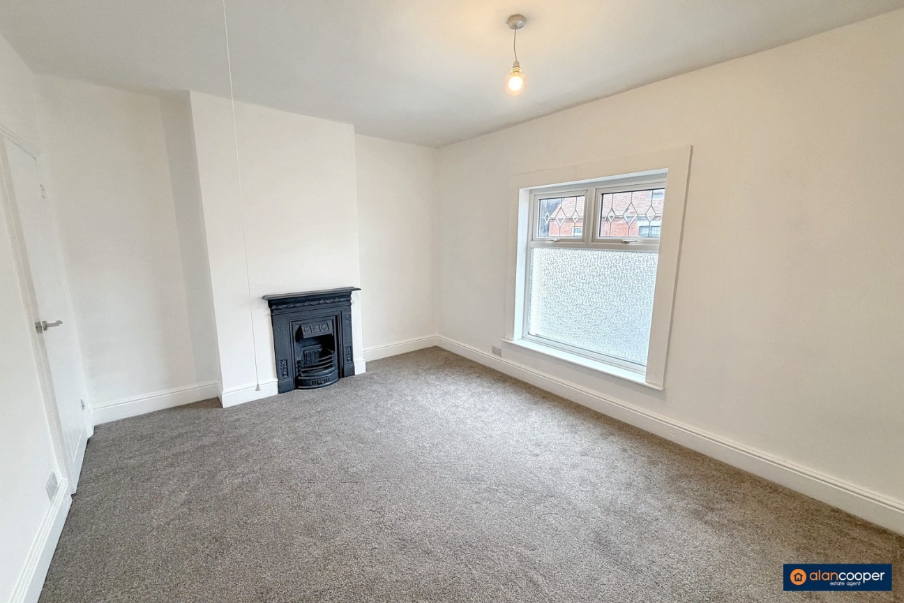 Haunchwood Road, Stockingford, Nuneaton, CV10 8DG