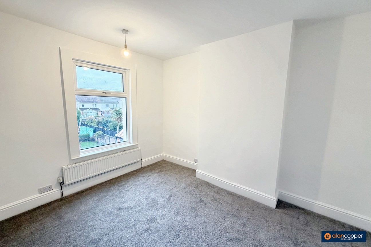 Haunchwood Road, Stockingford, Nuneaton, CV10 8DG