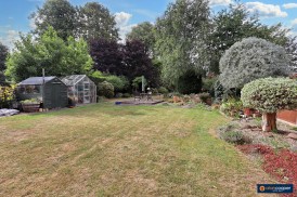 Highfield Road, Attleborough, Nuneaton, CV11 4PW