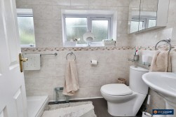 Highfield Road, Attleborough, Nuneaton, CV11 4PW