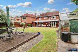 Highfield Road, Attleborough, Nuneaton, CV11 4PW
