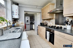 Highfield Road, Attleborough, Nuneaton, CV11 4PW