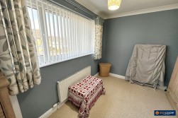 Clyde Road, Bulkington, CV12 9QE