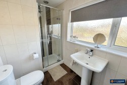 Clyde Road, Bulkington, CV12 9QE