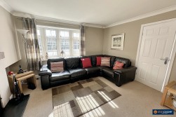 Clyde Road, Bulkington, CV12 9QE