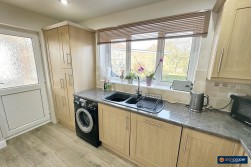 Clyde Road, Bulkington, CV12 9QE