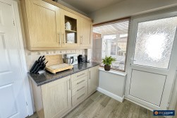 Clyde Road, Bulkington, CV12 9QE