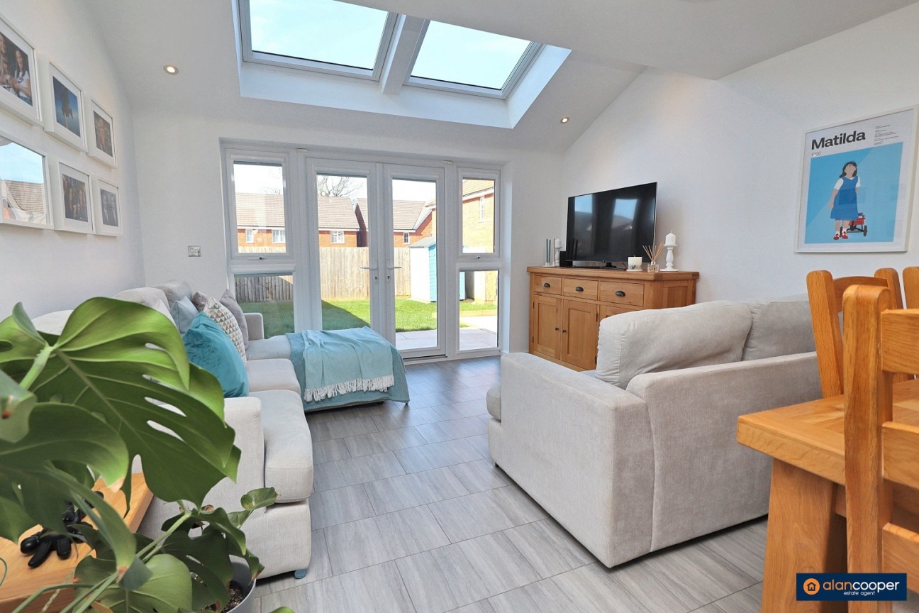 Miners Croft, Eaton Fields, Ansley, Nuneaton, CV10 9TN