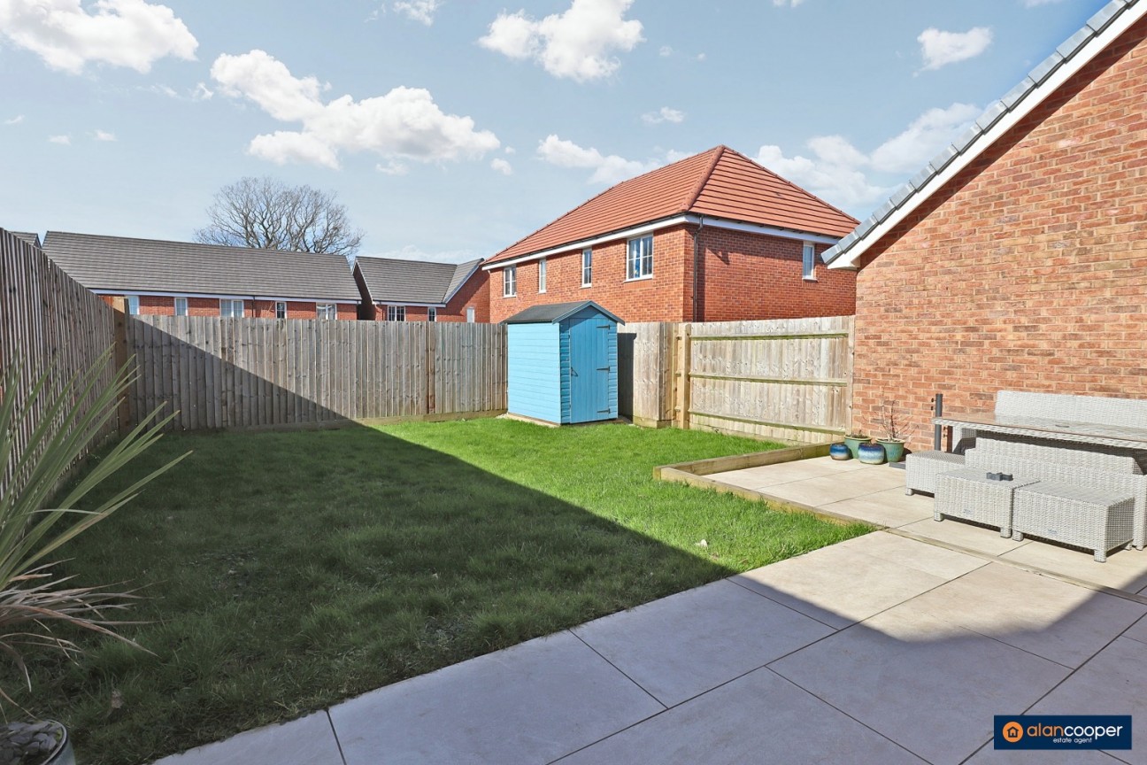 Miners Croft, Eaton Fields, Ansley, Nuneaton, CV10 9TN