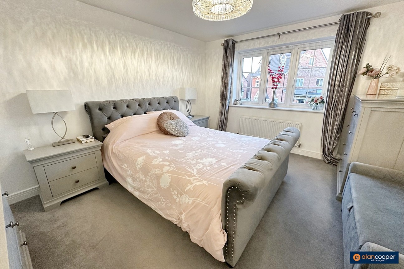 Millington Drive, Royal Park, Nuneaton, CV11 6WS