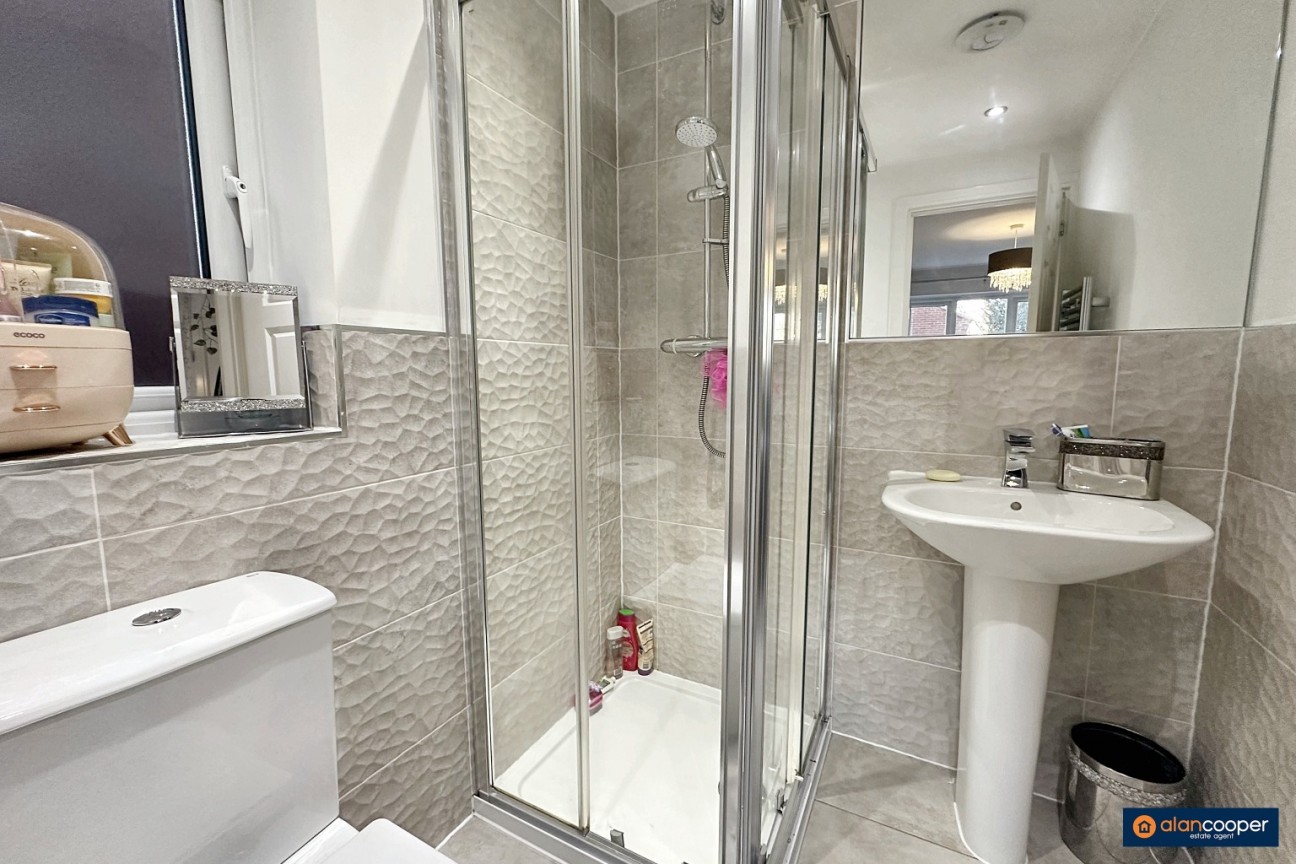 Millington Drive, Royal Park, Nuneaton, CV11 6WS