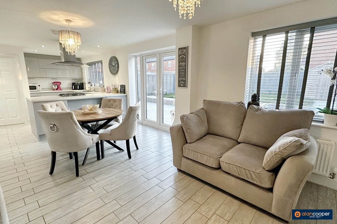 Millington Drive, Royal Park, Nuneaton, CV11 6WS