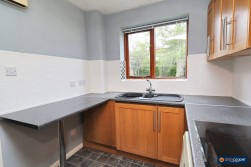 Gillett Close, Nuneaton, CV11 5XW