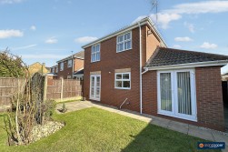 Sterling Way, Maple Park, Nuneaton, CV11 4YA