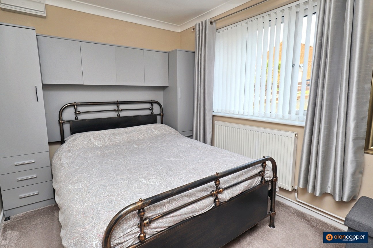 Merlin Avenue, Poplar Farm, Nuneaton, CV10 9JZ