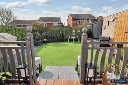Merlin Avenue, Poplar Farm, Nuneaton, CV10 9JZ