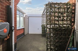 Merlin Avenue, Poplar Farm, Nuneaton, CV10 9JZ