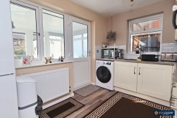 Merlin Avenue, Poplar Farm, Nuneaton, CV10 9JZ