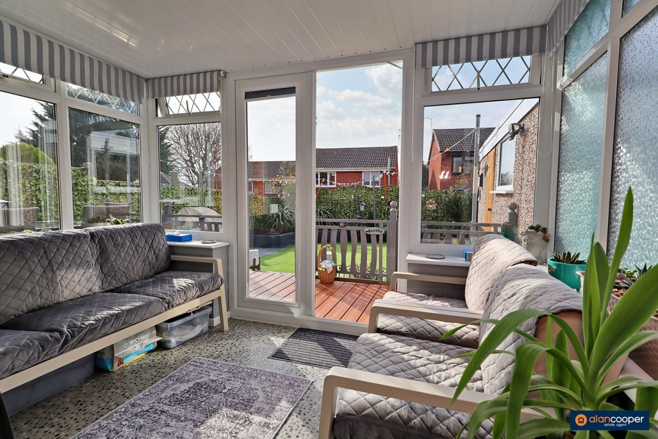 Merlin Avenue, Poplar Farm, Nuneaton, CV10 9JZ