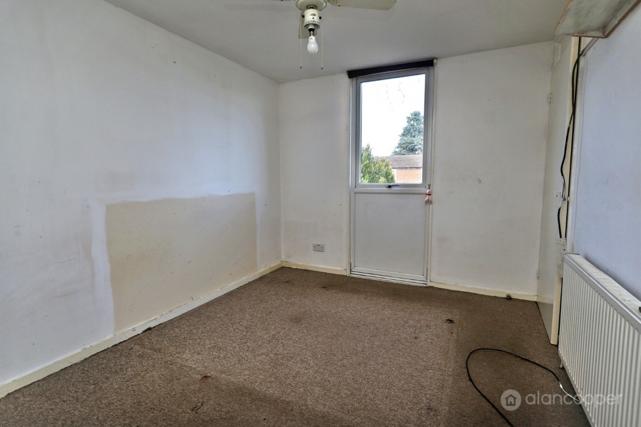 Magyar Crescent, Whitestone, Nuneaton, CV11 4SQ