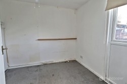 Magyar Crescent, Whitestone, Nuneaton, CV11 4SQ