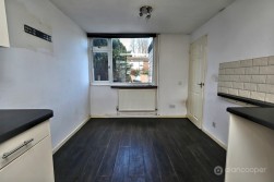 Magyar Crescent, Whitestone, Nuneaton, CV11 4SQ