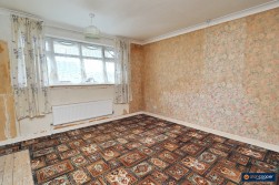 Calder Close, Bulkington, CV12 9PN
