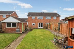 Calder Close, Bulkington, CV12 9PN
