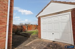 Calder Close, Bulkington, CV12 9PN