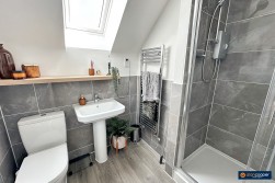 Russett Avenue, Manor Fields, Nuneaton, CV11 6YW