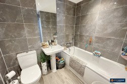 Russett Avenue, Manor Fields, Nuneaton, CV11 6YW