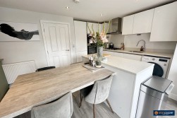 Russett Avenue, Manor Fields, Nuneaton, CV11 6YW