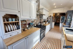 Coventry Road, Bedworth, CV12 8NT