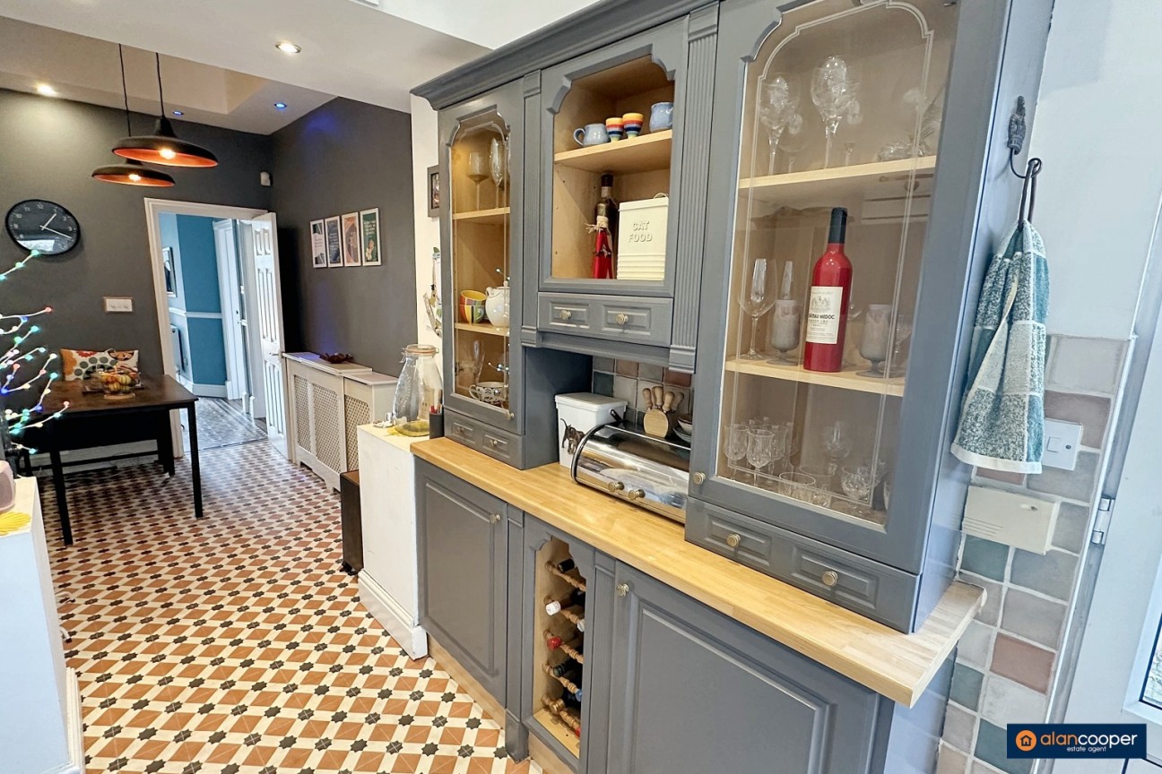 Coventry Road, Bedworth, CV12 8NT